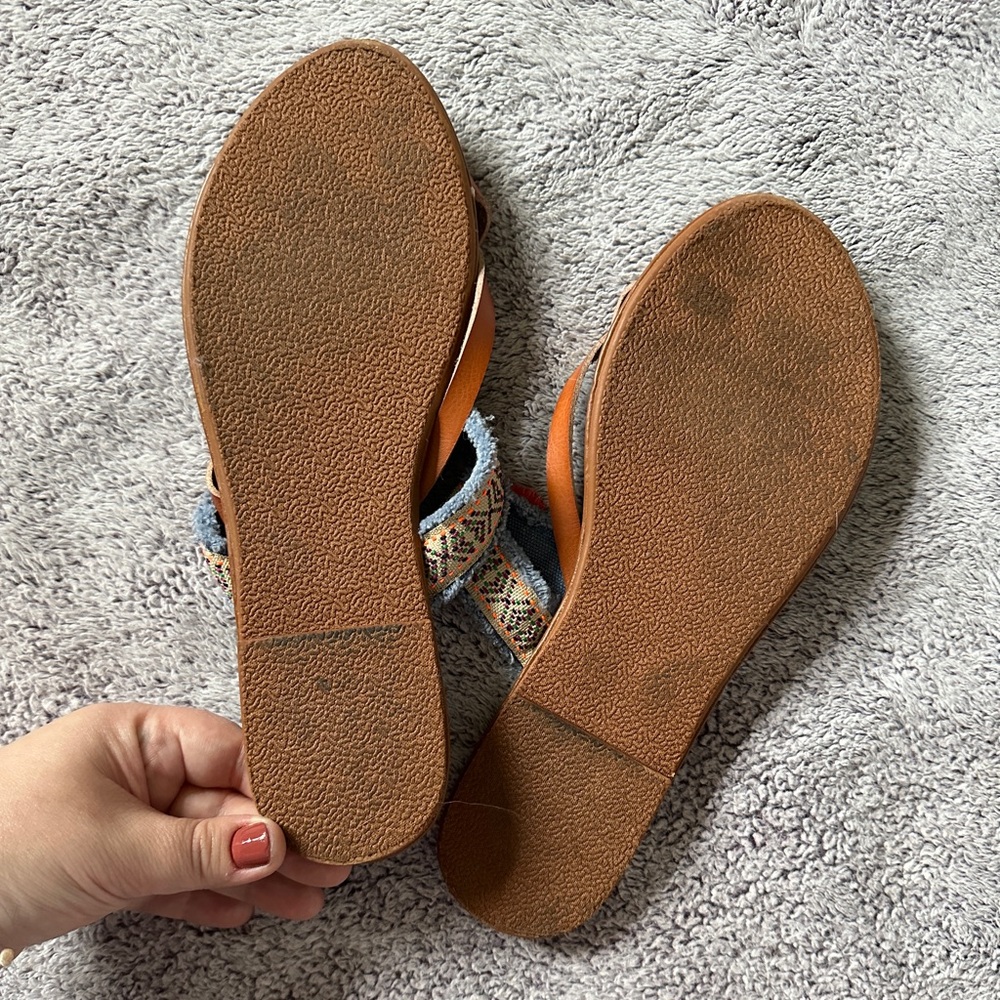 mudd flip flops - Picture 2 of 2